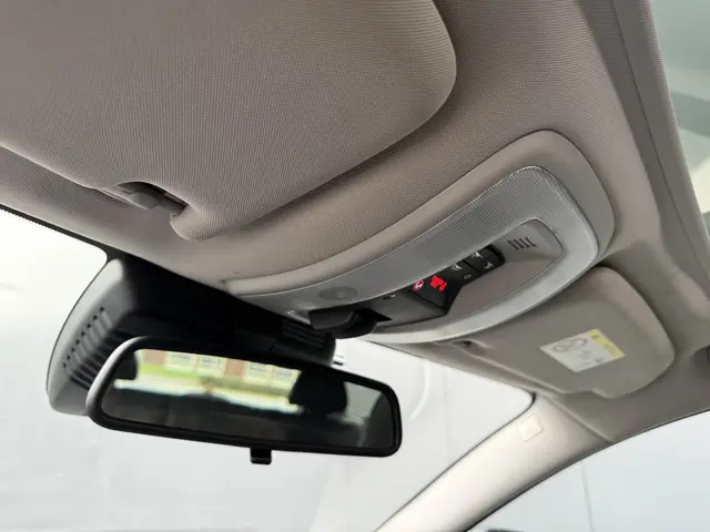 Volvo V70 2.0 T4 Inscription Edition 2015 Benzine 33