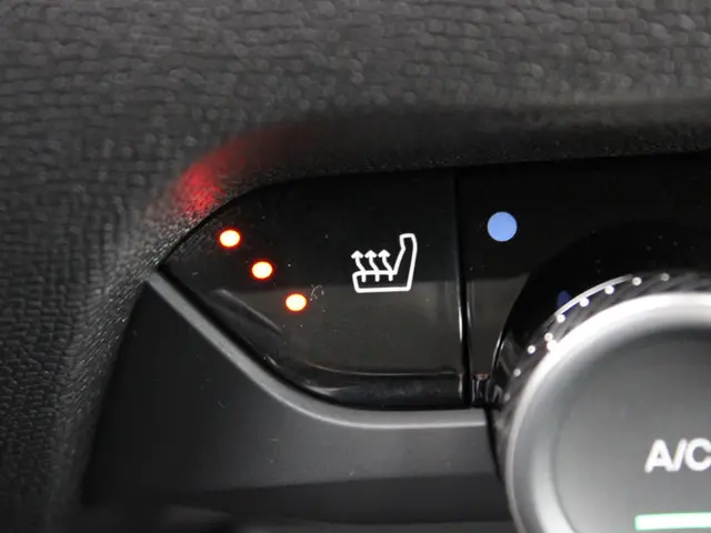 Citroën C4 HYBRID 145 BUSINESS 2025 Hybride Benzine 20