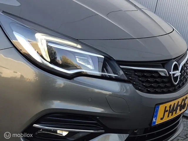 Opel Astra Sports Tourer 1.2 Edition 2020 Benzine 12