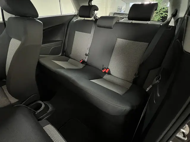 Volkswagen Polo 1.2 Easyline 2012 Benzine 8