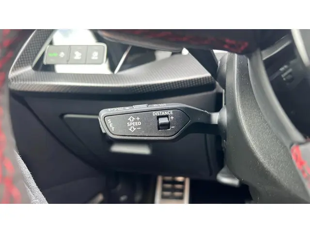 Audi RS3 Limousine 2.5 TFSI 400pk Quattro 2023 Benzine 21