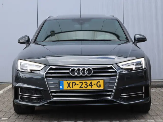 Audi A4 Avant 1.4 TFSI Sport S line edition 2018 Benzine 6