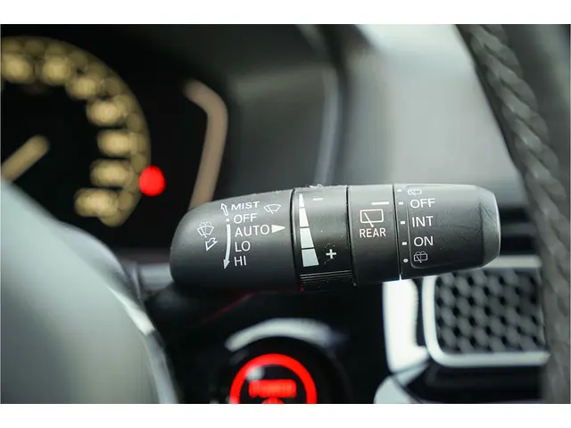 Honda Civic 2.0i e:HEV SPORT 2023 Hybride Benzine 50