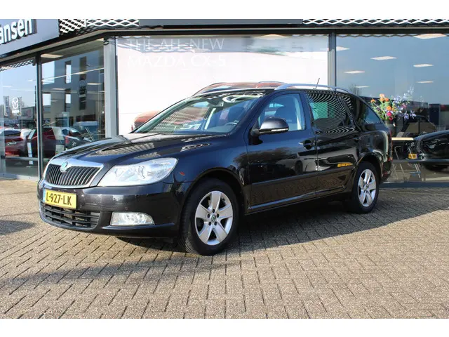 Škoda Octavia Combi 1.2 TSI Active 2013 Benzine 2