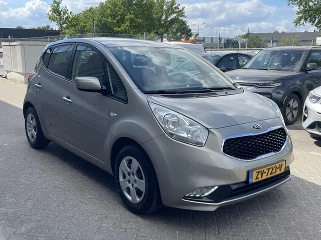 Kia Venga 3