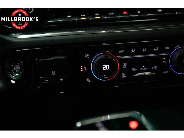 Chevrolet Silverado High Country 6.2 V8 2024 LPG/Gas 23