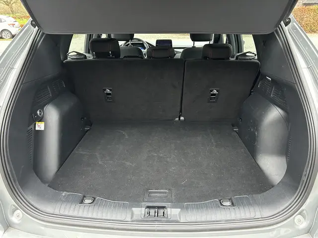 Ford Kuga 2.5 PHEV ST-Line 2023 Hybride Benzine 9