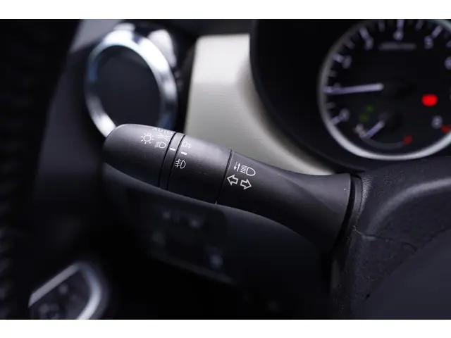 Nissan Micra 1.0 IG-T N-Connecta 2020 Benzine 14