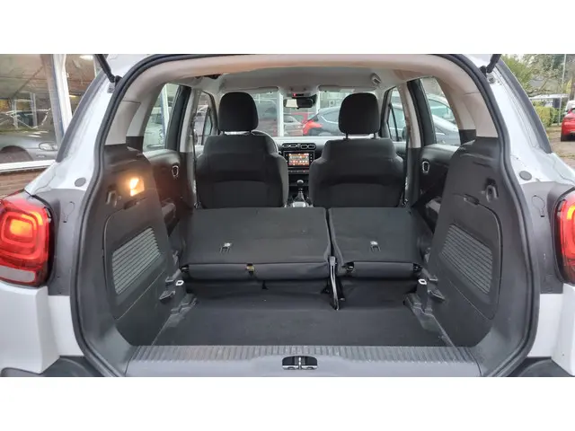 Citroën C3 Aircross 1.2 PureTech S&S Live 2020 Benzine 24