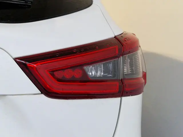 Nissan QASHQAI 1.2 Business Edition 2018 Benzine 25