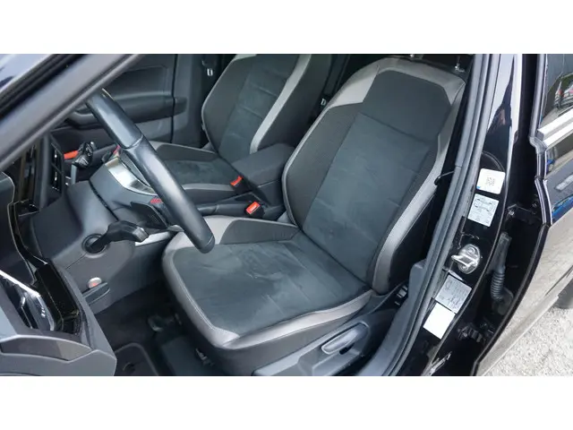 Volkswagen Polo GTI 2.0 TSI 200PK 5DRS DSG 2020 Benzine 8
