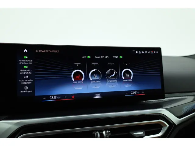 BMW 2 Serie Coupé M240i xDrive 375pk 2023 Benzine 21