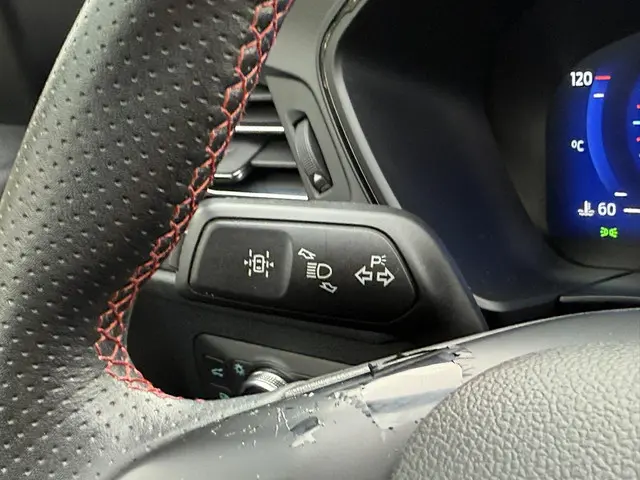 Ford Kuga 2.5 PHEV ST-Line X 2021 Hybride Benzine 11
