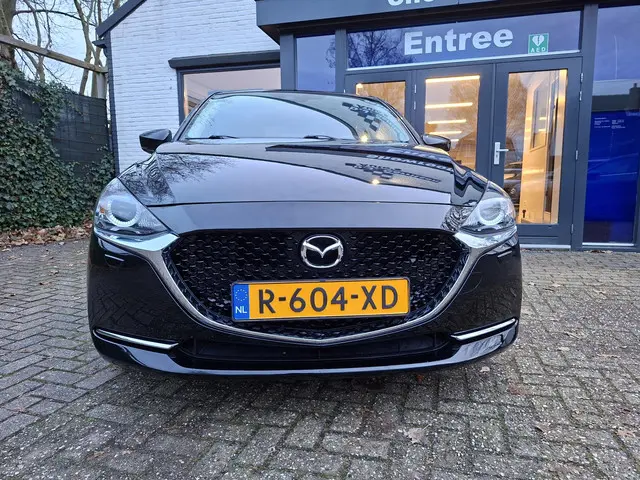 Mazda 2 1.5 Skyactiv-G Sportive 2022 Benzine 2