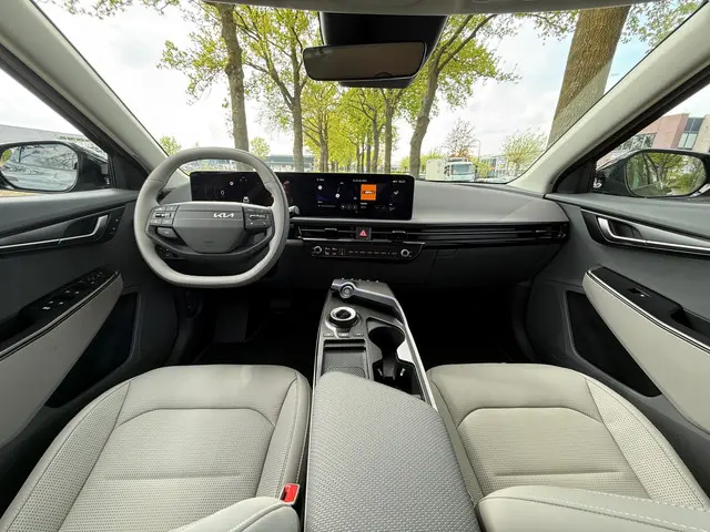 Kia EV6 Plus 84 kWh 2025 Elektrisch 18