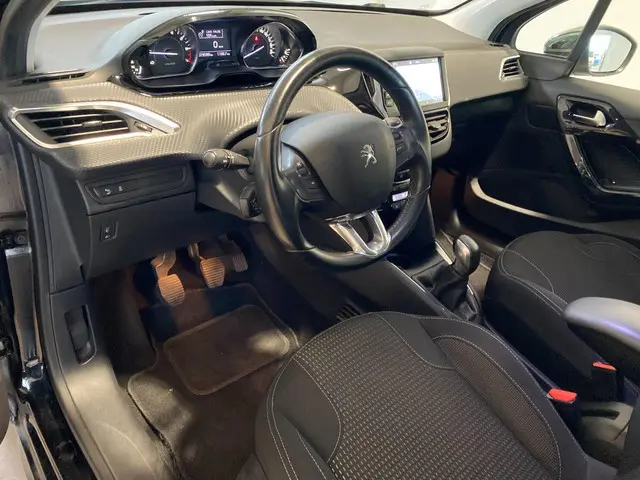 Peugeot 208 1.2 PureTech Allure 2016 Benzine 7