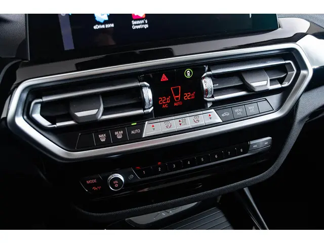 BMW X3 xDrive30e 2022 Hybride Benzine 17