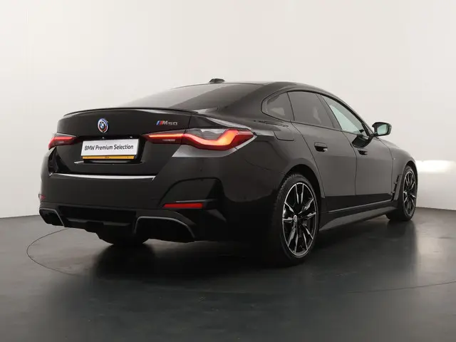 BMW i4 M50 High Executive 84 kWh 2022 Elektrisch 8