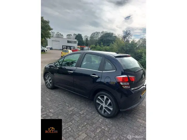 Citroën C3 1.2 PureTech Selection 2017 Benzine 2