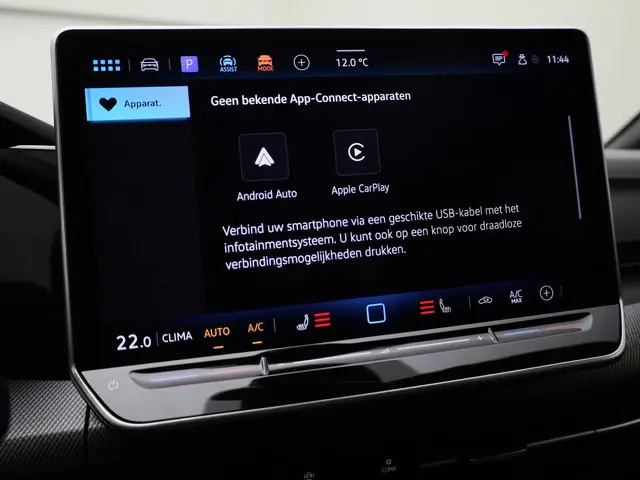 Volkswagen Golf 1.5e TSI 150PK R-Line DSG 2024 Benzine 13