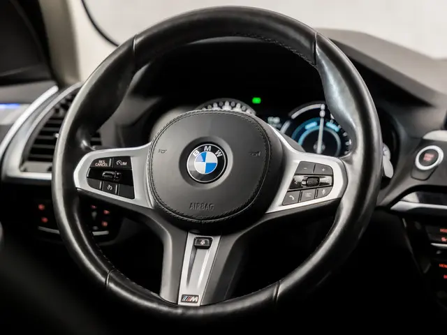 BMW X3 xDrive30e Sportline 2020 Hybride Benzine 16
