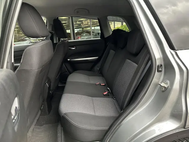 Suzuki Vitara 1.4 Boosterjet Stijl 2019 Benzine 14