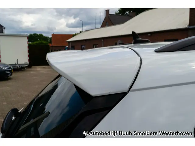 SEAT Ateca 1.5 TSI FR Business Intense 2022 Benzine 66