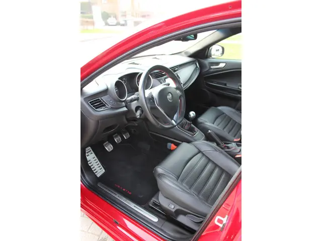 Alfa Romeo Giulietta 1.4 Turbo Sprint 2021 Benzine 8