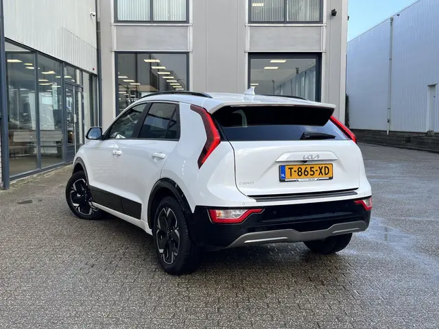Kia Niro EV Edition 64.8 kWh 2023 Elektrisch 40