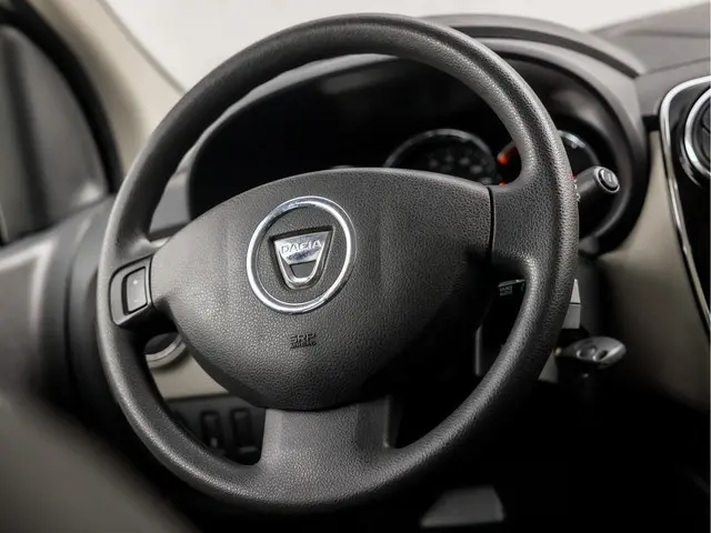 Dacia Lodgy 1.2 TCe Lauréate Sport 2013 Benzine 15