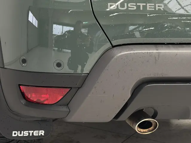 Dacia Duster 1.3 TCe 150 Journey 2023 Benzine 33
