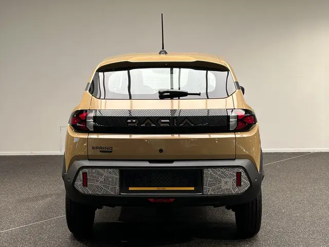 Dacia Spring Extreme 65 26.8 kWh 2025 Elektrisch 22