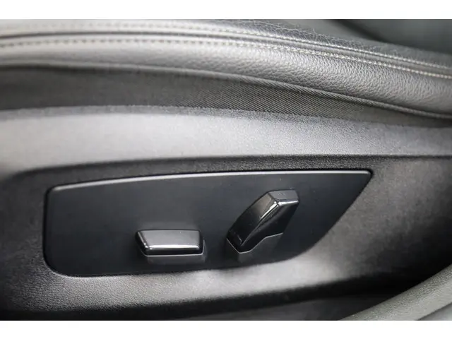BMW 5 Serie Touring 530i High Executive | 2018 Benzine 16