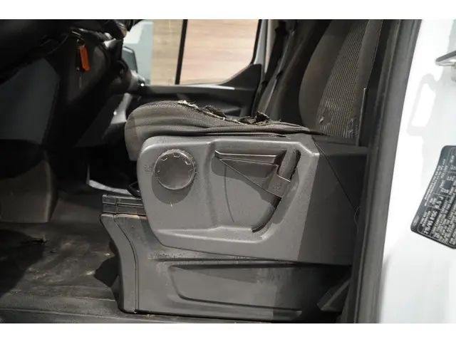 Ford Transit Custom 270 2.2 TDCI L1H1 Trend 2013 Diesel 25