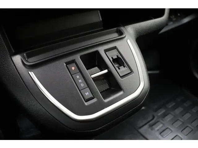 Peugeot Expert 2.0 BlueHDi S&S L3 2024 Diesel 16