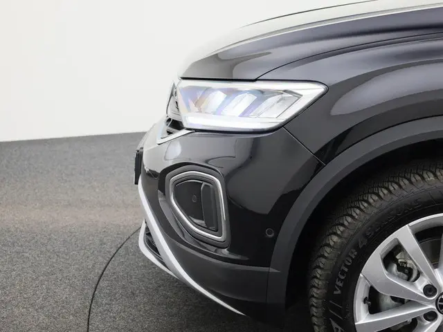 Volkswagen T-Roc 1.5TSI/150PK Life DSG 2025 Benzine 31