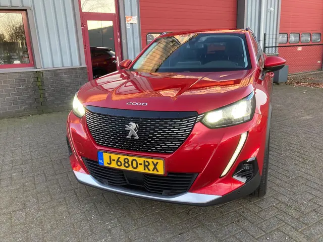 Peugeot 2008 1.2 PureTech Blue Lease Allure 2020 Benzine 5