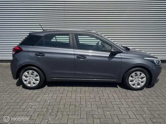 Hyundai i20 1.0 T-GDI Comfort | Climate | 2018 Benzine 4