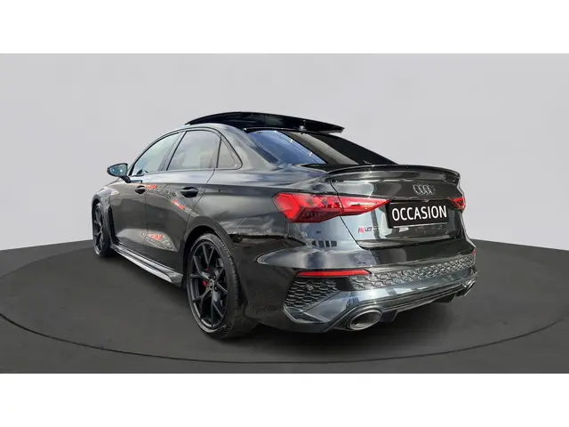 Audi RS3 Limousine 2.5 TFSI 400pk Quattro 2023 Benzine 9