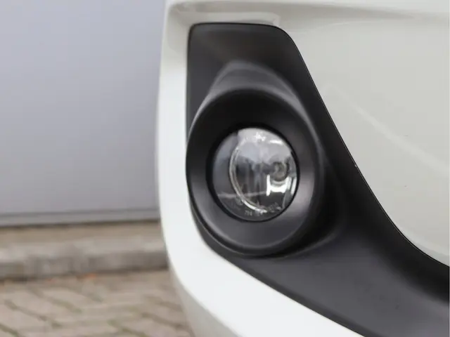 Suzuki Swift 1.2 Style Smart Hybrid 2023 Hybride Benzine 9