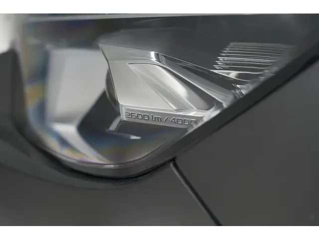 Peugeot 3008 1.6 PureTech 180 GT Line 2019 Benzine 18