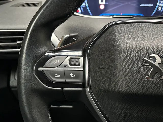 Peugeot 5008 1.2 PureTech Sport 7 Persoons 2020 Benzine 17