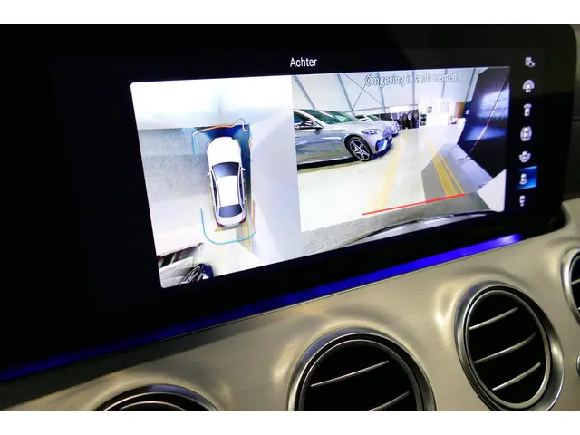 Mercedes-Benz E-Klasse 200 AMG Line 2020 Benzine 11