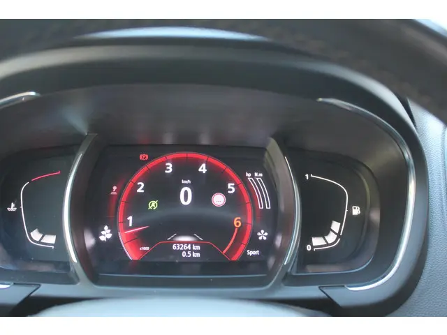 Renault Scénic 1.3 TCe Intens 140 pk 2021 Benzine 35