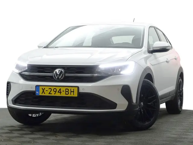 Volkswagen Taigo 1.0 TSI R Line- 2023 Benzine 22