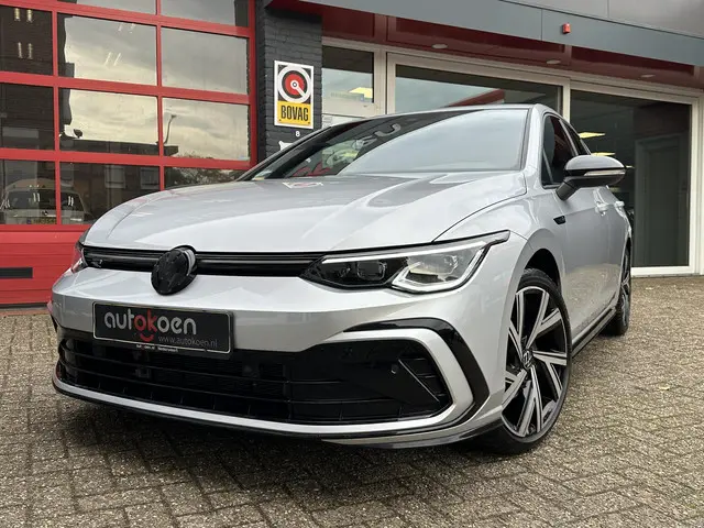 Volkswagen Golf 1.5 eTSI R-Line 2021 Hybride Benzine 3