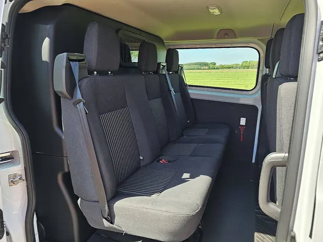 Ford Transit Custom 2.0 2018 Diesel 11