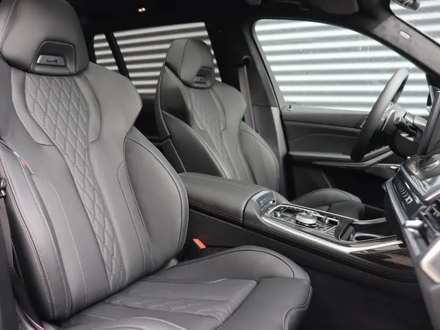 BMW X7 xDrive40i 2026 Benzine 8