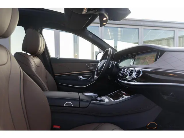 Mercedes-Benz S-Klasse 500 Maybach 2015 Benzine 45