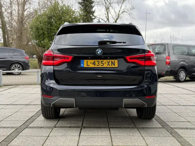 BMW iX3 AUT. Executive 80 kWh 2021 Elektrisch 5